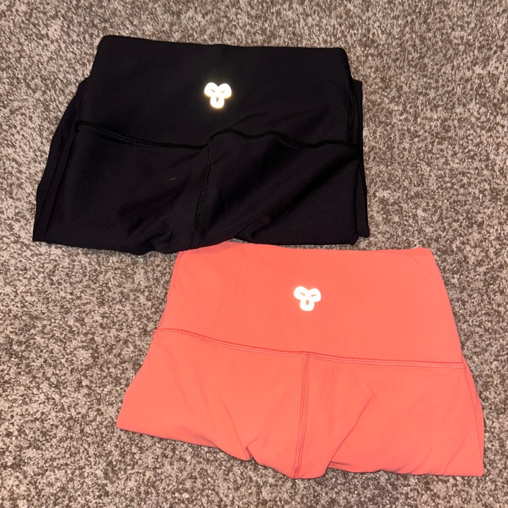 Women's Black and Pink Leggings